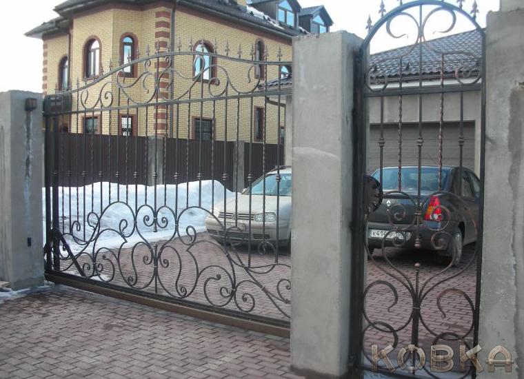 Гаражные ворота в Щелково
